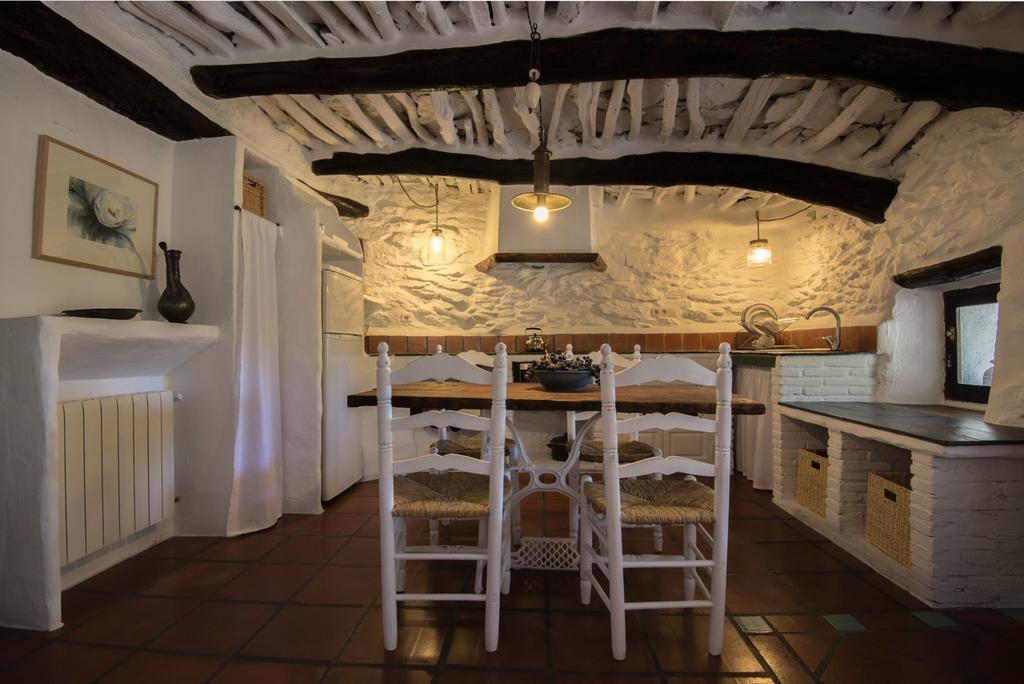 Cortijo La Vinuela Villa Atalbeitar Rum bild